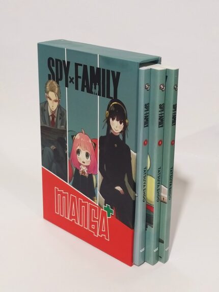 مانگا پلاس انگلیسی SpyFamily جلدی 1 تا 3 با قاب